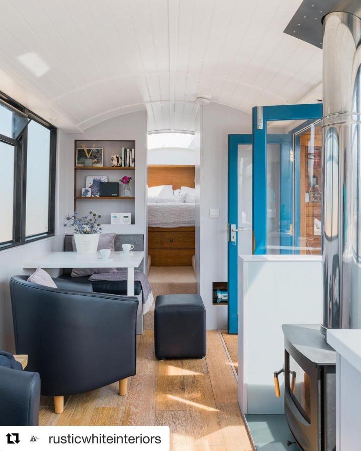 הוילה הדינגטון Luxury Bus 1 מראה חיצוני תמונה